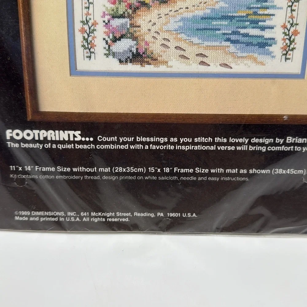 Vintage Unopened Dimensions Stamped Cross Stitch Kit FOOTPRINTS